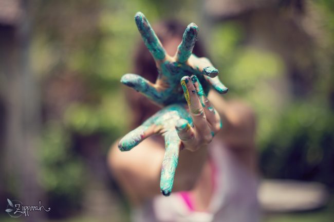 Bloom True Painted Hands 1620×1080 Bloom True Painted Hands